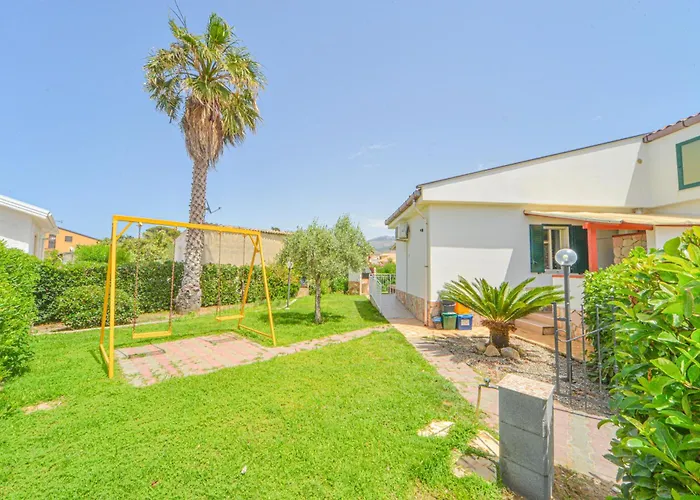 Case Vacanze Mare Nostrum - Villas In Front Of The Beach With Pool